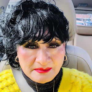 Meet your Posher, Connie